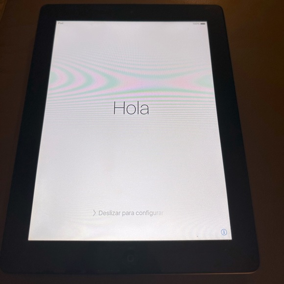 iPad - Picture 5 of 5